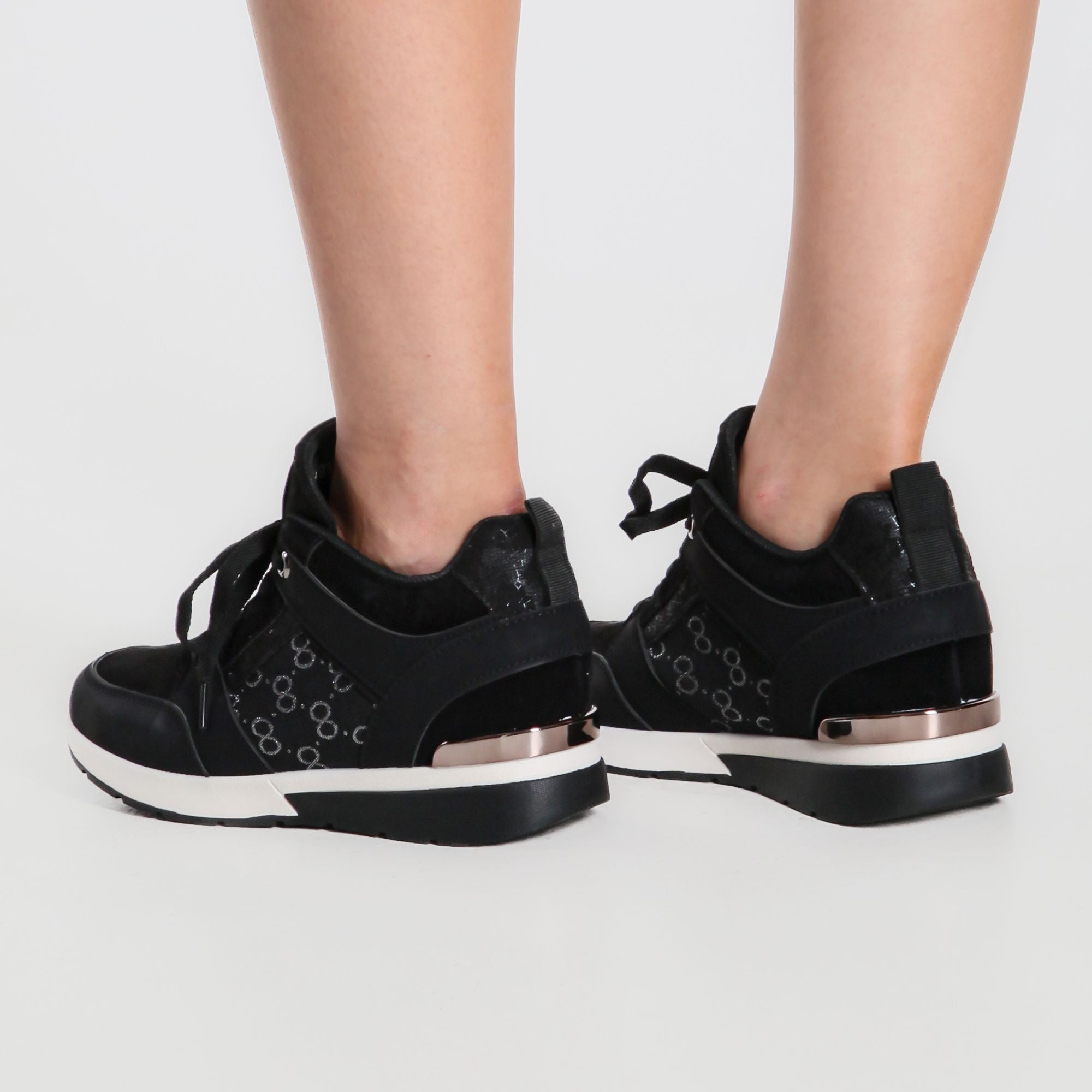 Enea - Sneakers Comfort 2025