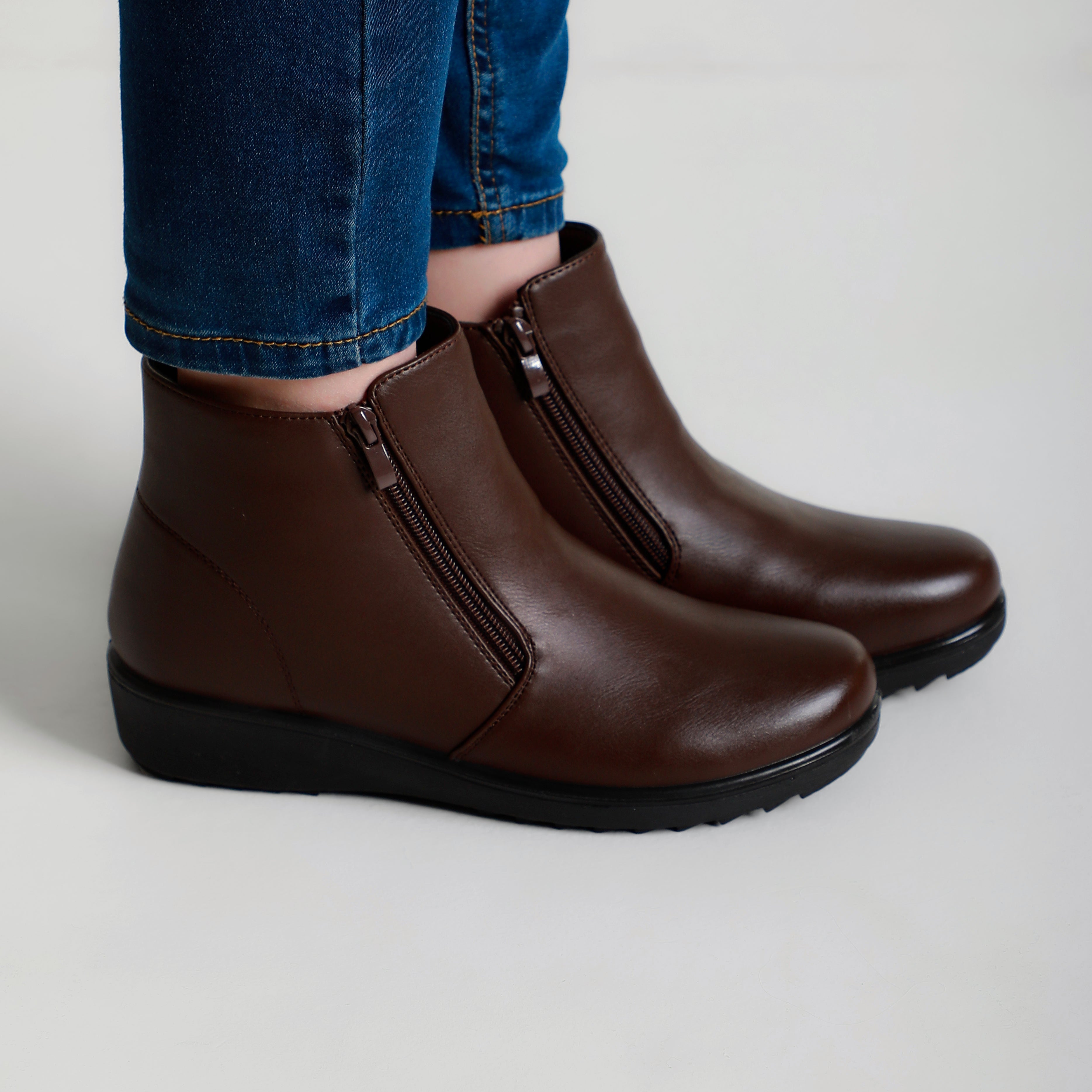 Ambra - Stivaletto comodo Donna