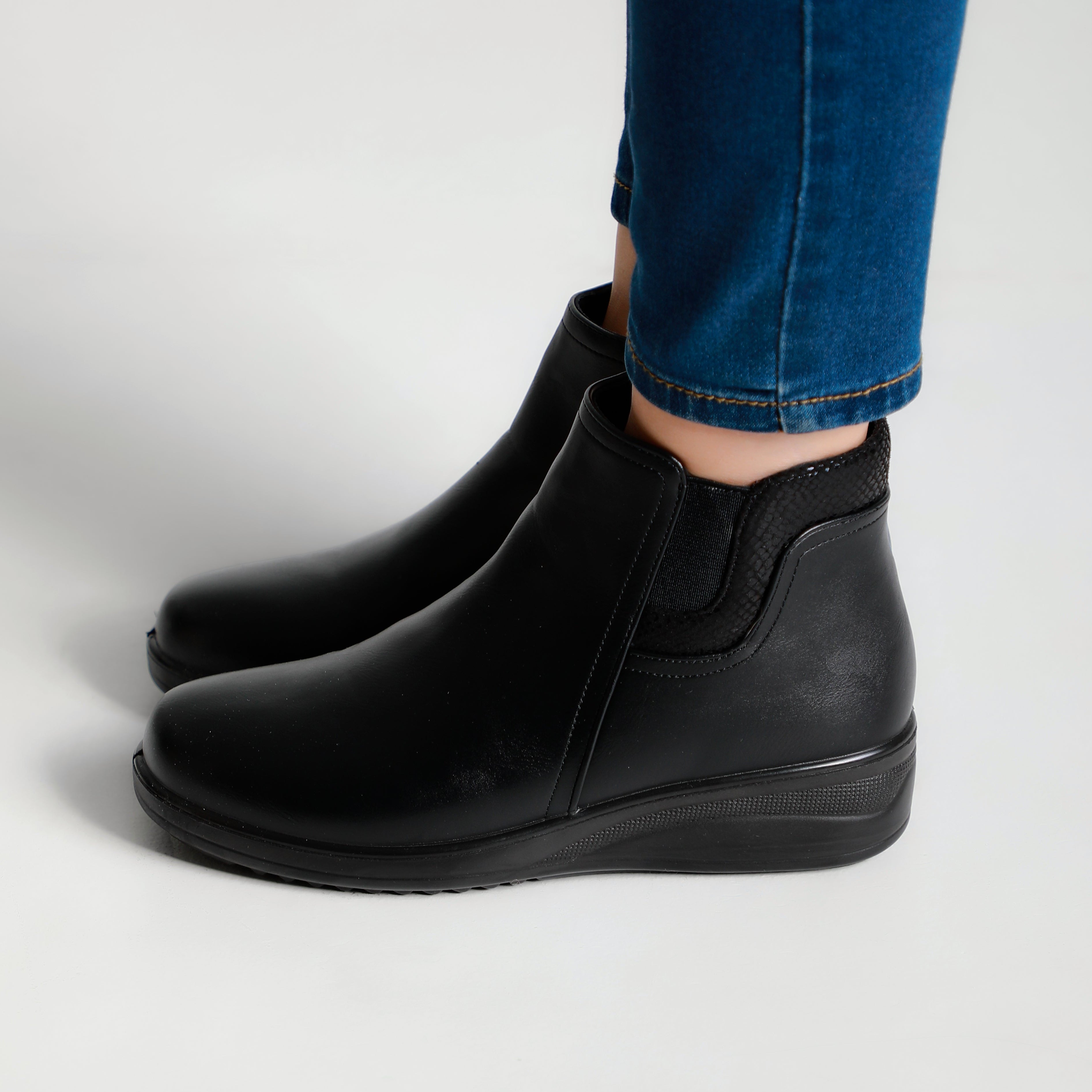 Ines - Stivaletto comodo Donna