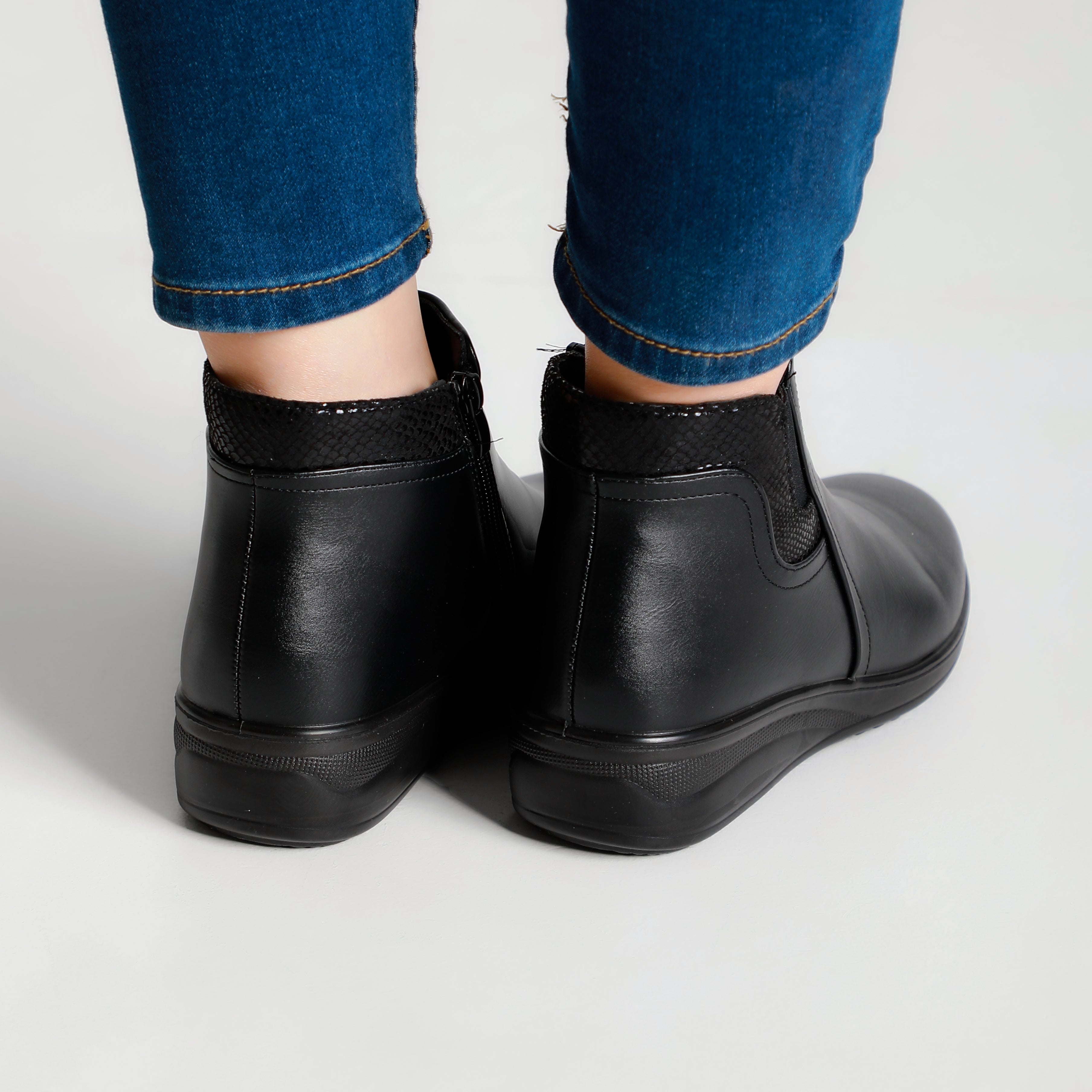 Ines - Stivaletto comodo Donna