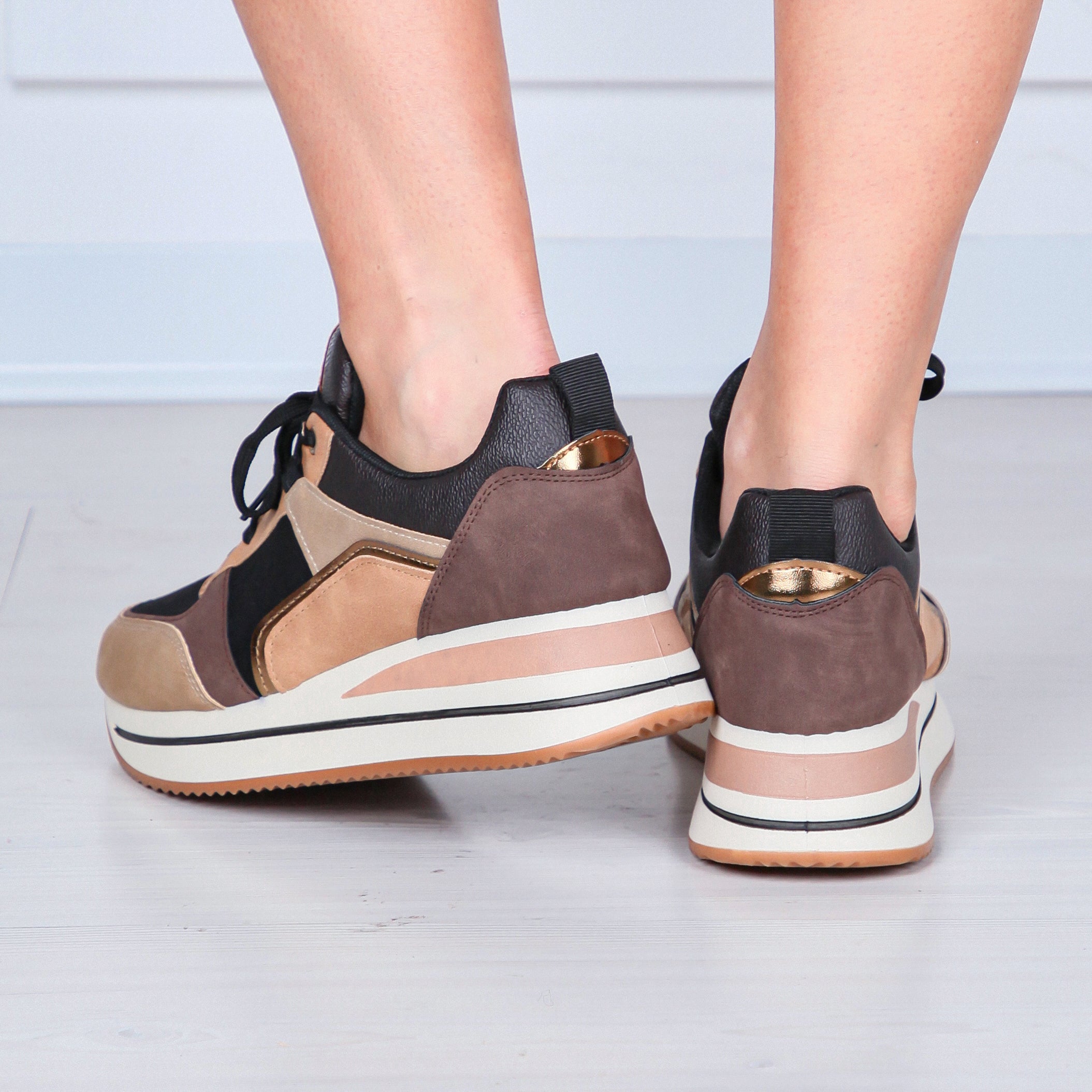 Lessy - Sneaker Comfort