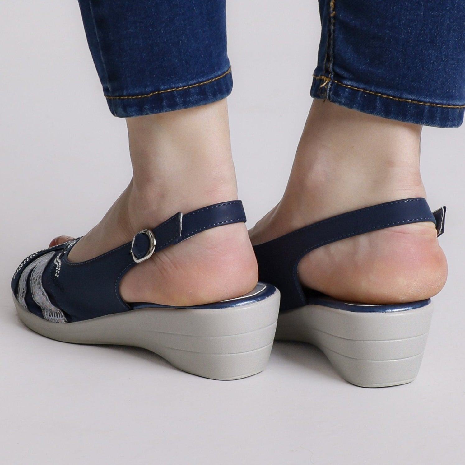 Delia - Sandalo Comodo Da Donna