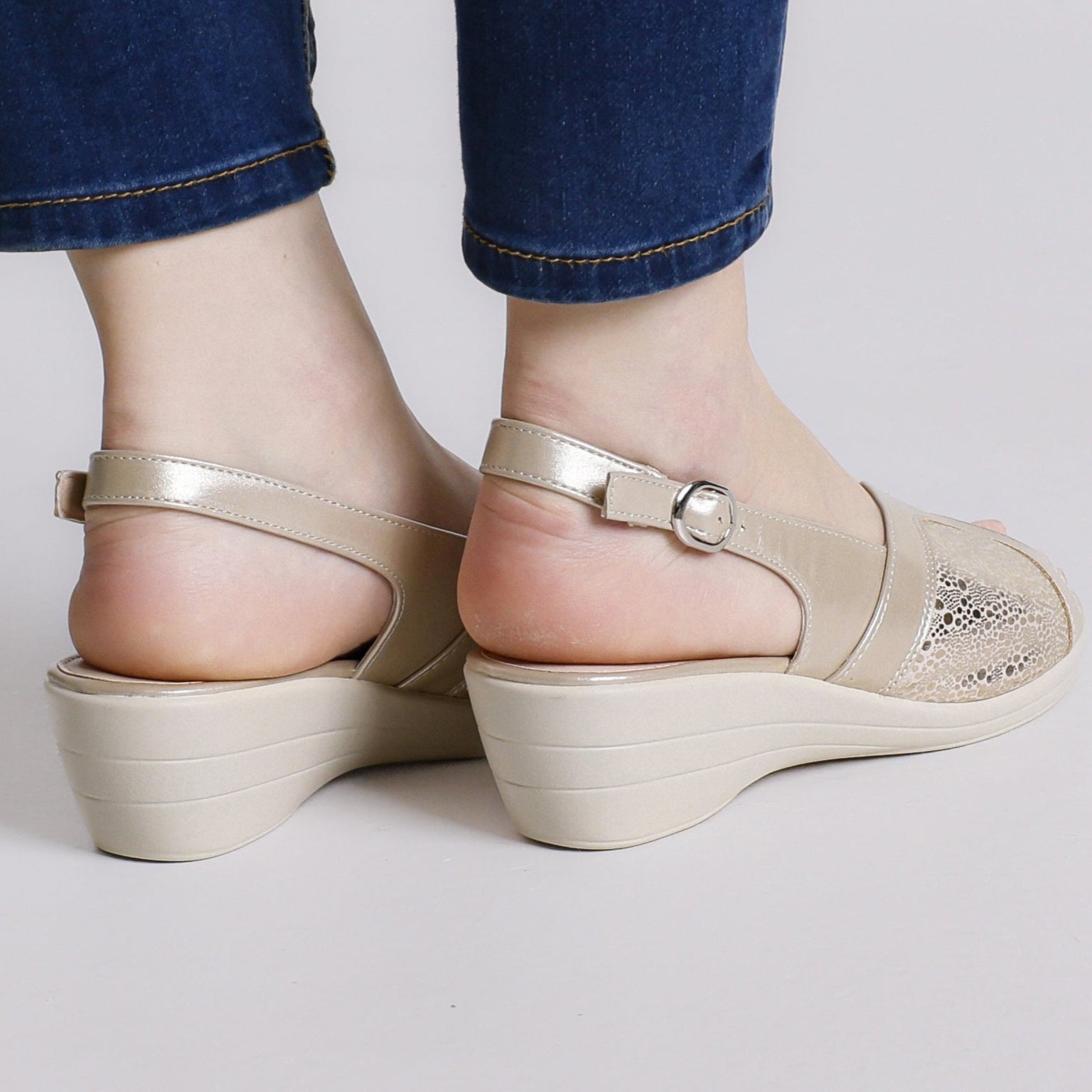 Tea - Sandalo Comodo Da Donna