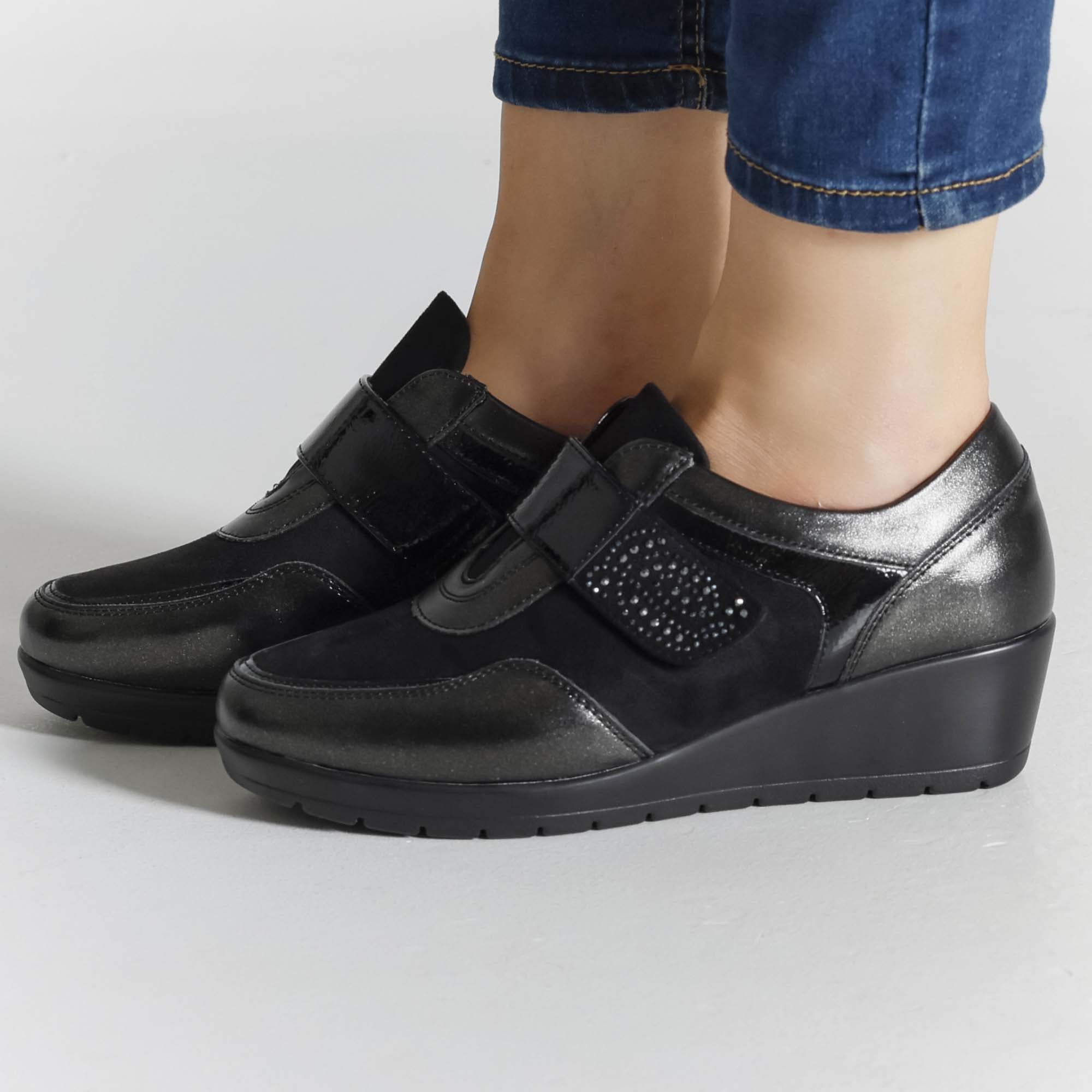 Katia - Sneaker Comfort con zeppa