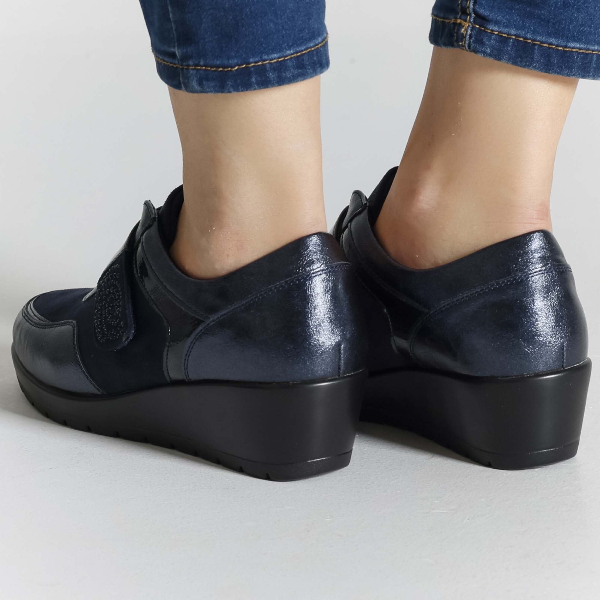 Katia - Sneaker Comfort con zeppa