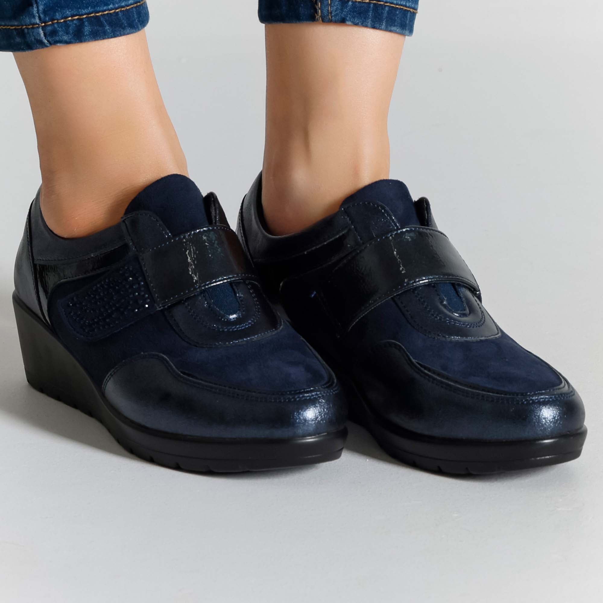 Katia - Sneaker Comfort con zeppa