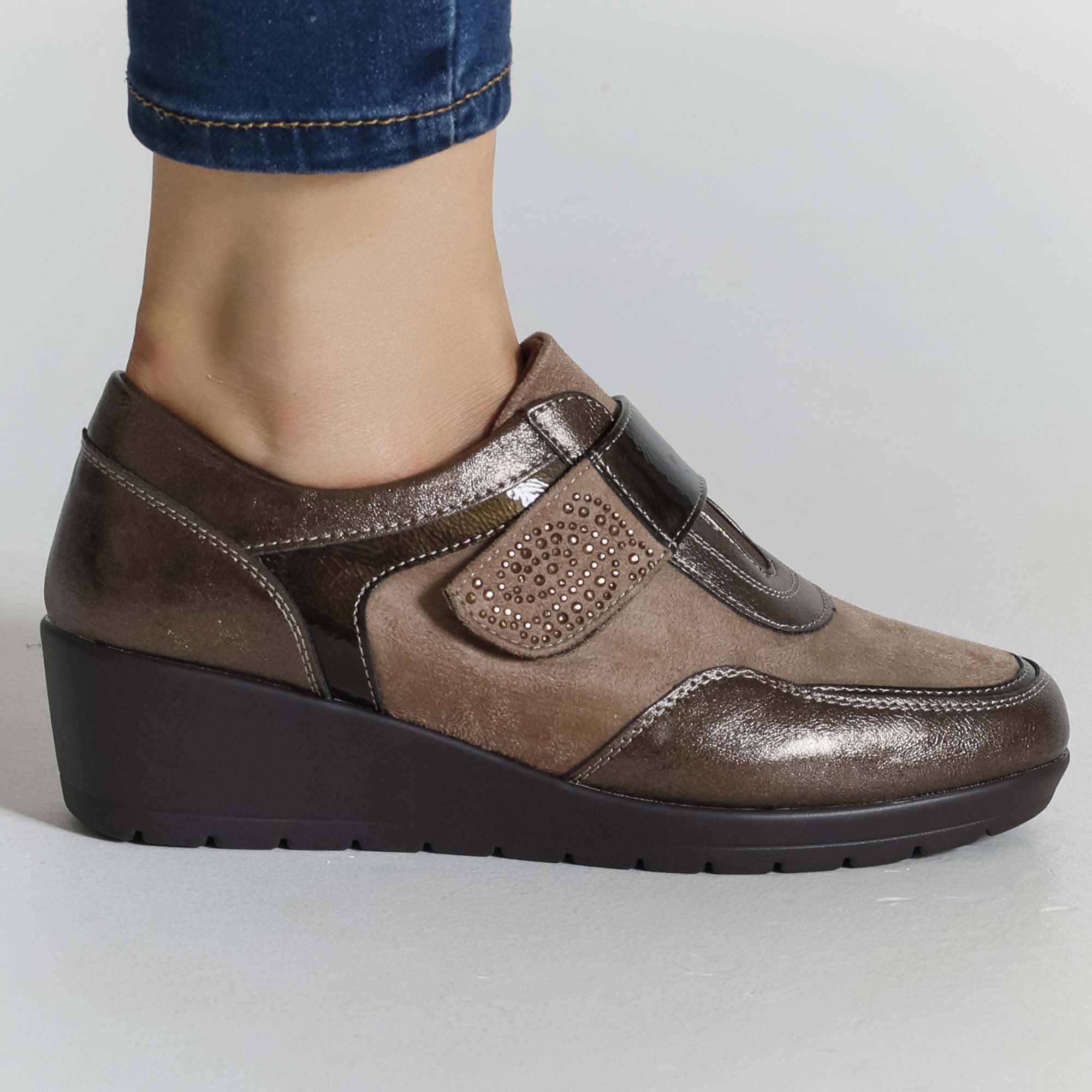 Katia - Sneaker Comfort con zeppa