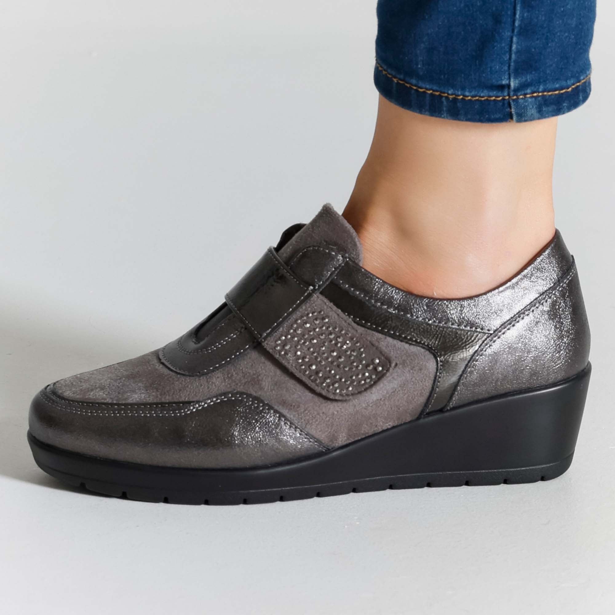 Katia - Sneaker Comfort con zeppa