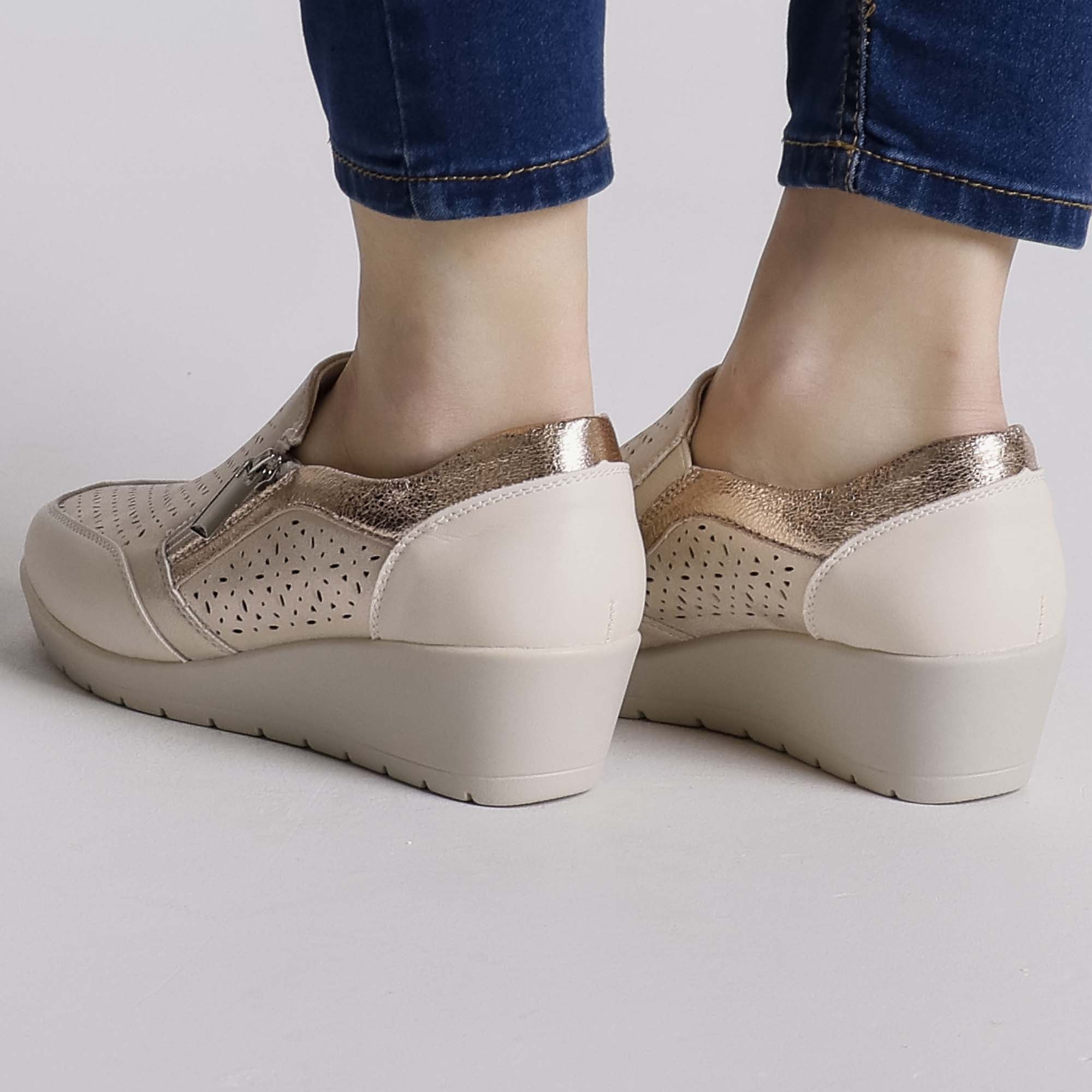 Lea - Scarpa comoda con zeppa