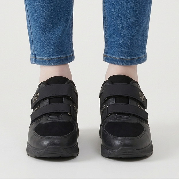 Nayla - Sneakers comfort elastico donna con strappo