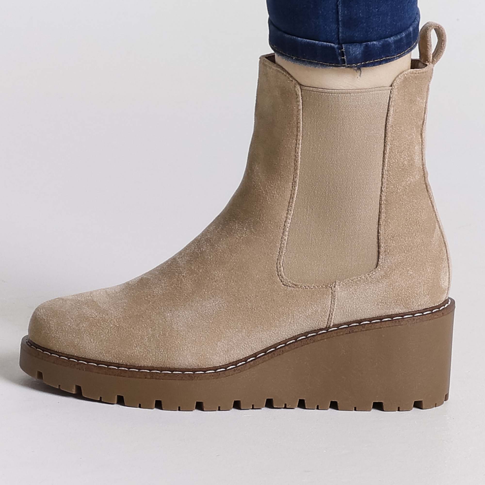 Petra - Stivaletto Comodo con zeppa